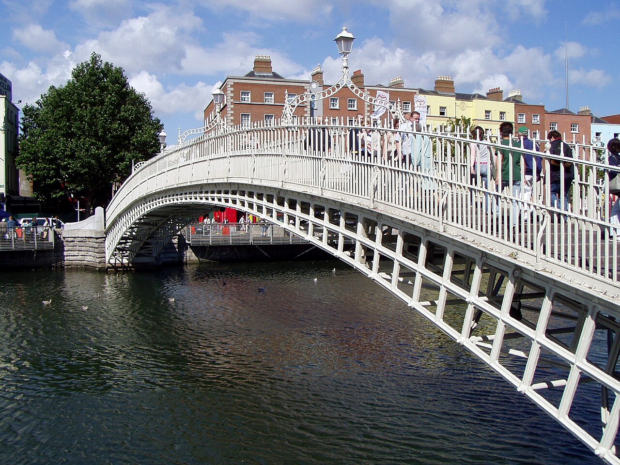 Ha’penny Bridge crossing the River Liffey in Dublin.